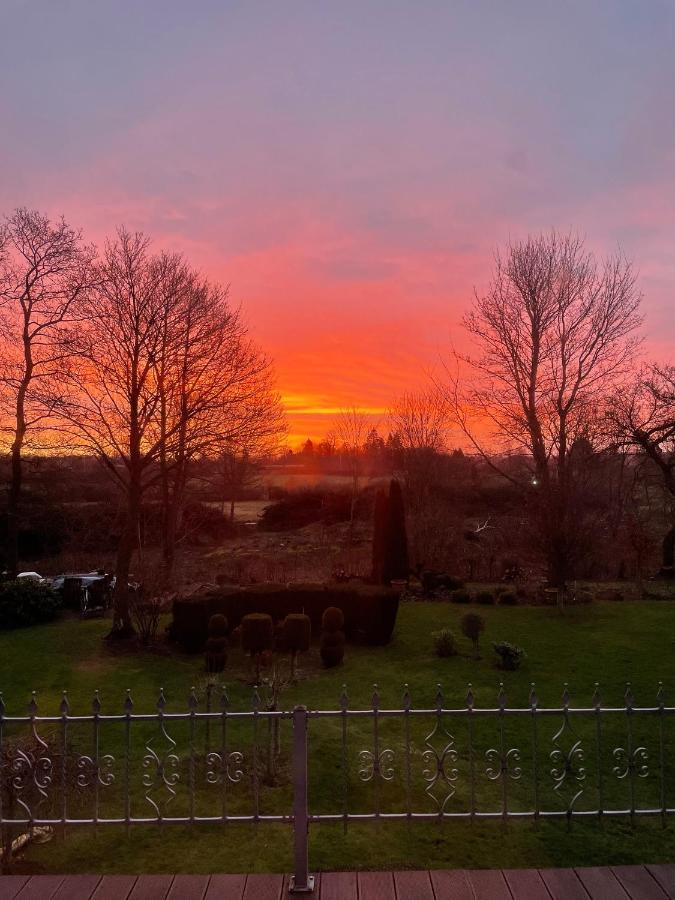 Dobbeltvaerelse I Smuk Palaevilla Stenstrup Exterior foto